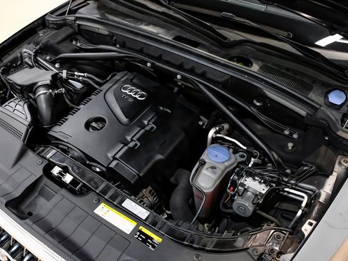 Used 2017 Audi Q5 2.0T Premium Plus w/ Technology Package image 62