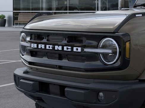 New 2026 Ford Bronco Outer Banks AWD/4WD image 44
