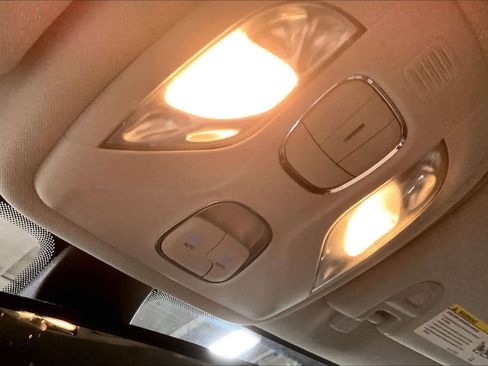 Used 2018 Jeep Compass Latitude w/ Popular Equipment Group image 35