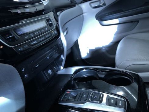 Used 2016 Honda Pilot Elite image 29