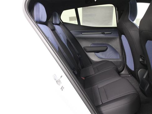 New 2026 Volvo EX30 Plus image 11