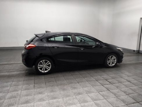 Used 2019 Chevrolet Cruze LS w/ LS Convenience Package FWD image 10
