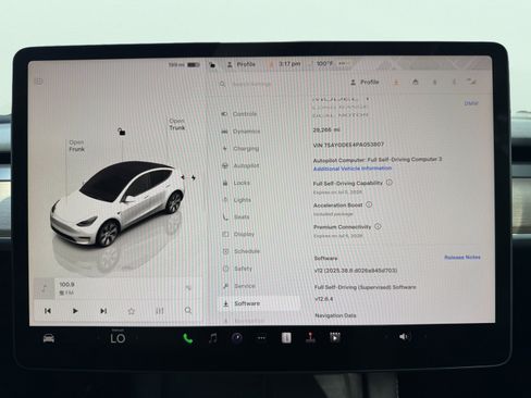 Used 2023 Tesla Model Y Long Range AWD/4WD image 55