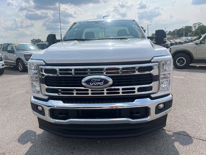 New 2025 Ford F250 XLT w/ FX4 Off-Road Package