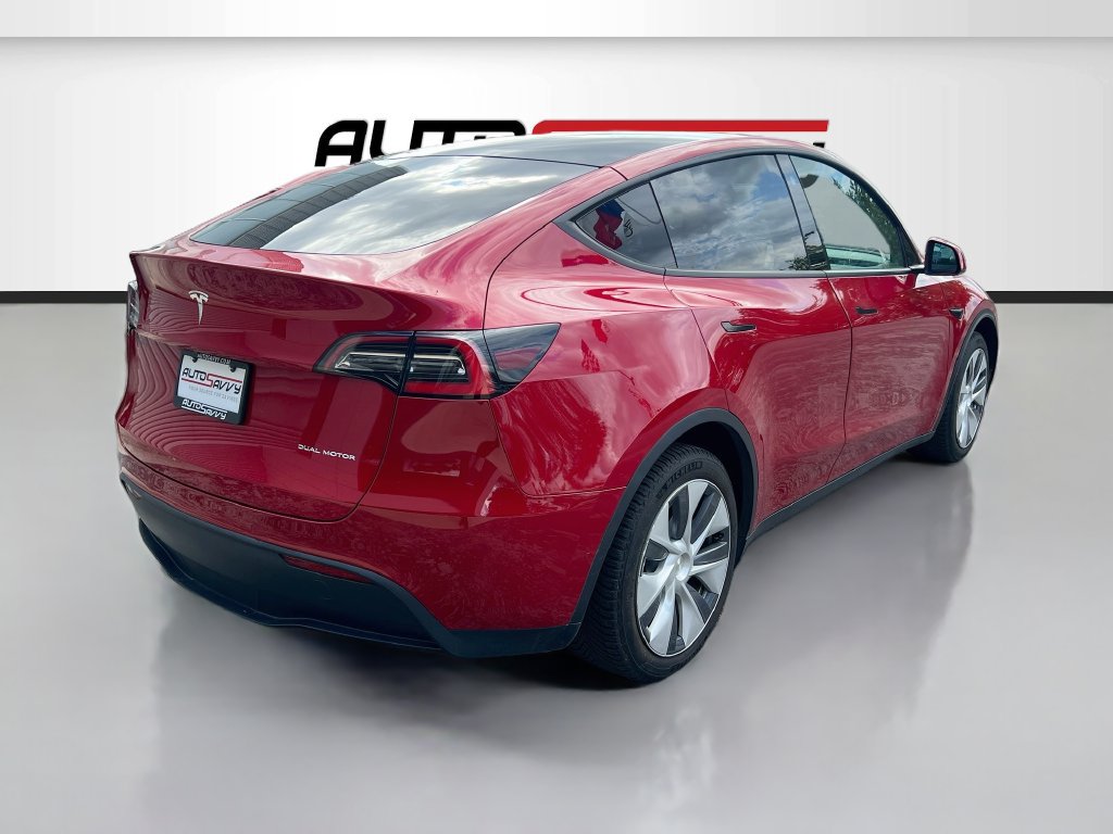 Used 2021 Tesla Model Y Long Range AWD/4WD image 7