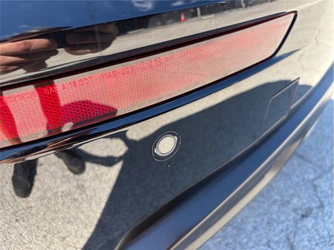 Used 2022 Mitsubishi Outlander ES image 14