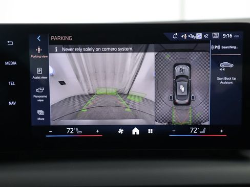 Used 2026 BMW 228i w/ Technology Package FWD image 17