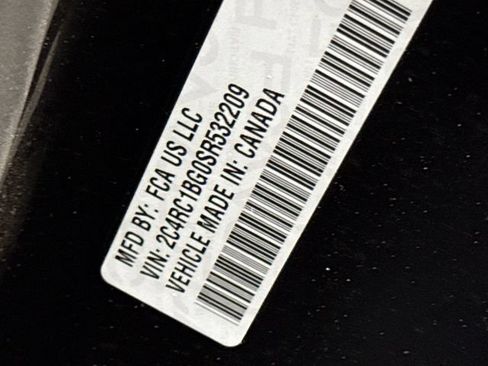 Used 2025 Chrysler Pacifica Select FWD image 28