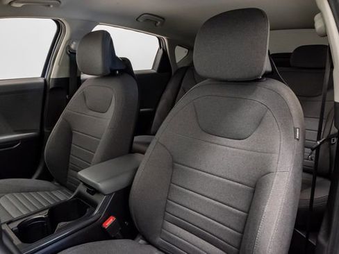 Used 2025 Kia K4 EX FWD image 9