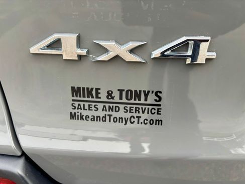 Used 2019 Jeep Cherokee Latitude Plus w/ Comfort/Convenience Group image 31