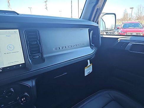 New 2026 Ford Bronco Big Bend w/ Black Diamond Package image 18