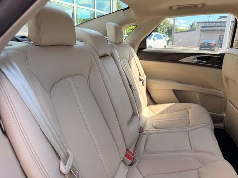 Used 2020 Lincoln MKZ Reserve w/ Elements Package AWD/4WD image 19