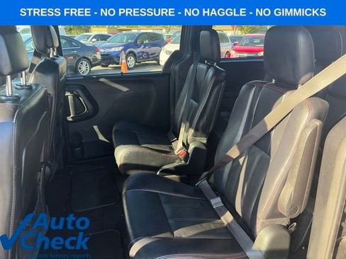 Used 2018 Dodge Grand Caravan GT FWD image 7