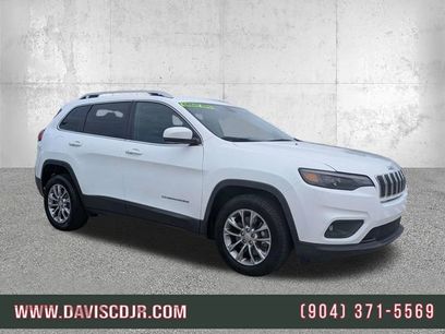 Certified 2019 Jeep Cherokee Latitude Plus w/ Comfort/Convenience Group