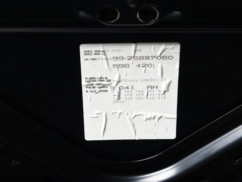 Used 2002 Porsche 911 Turbo AWD/4WD image 12