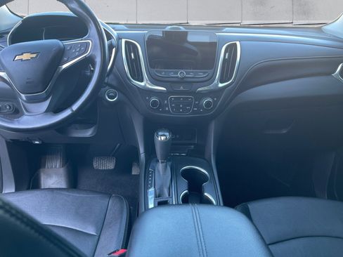 Used 2021 Chevrolet Equinox Premier AWD/4WD image 11