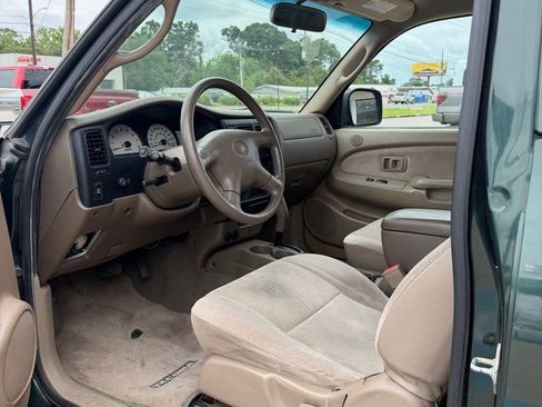 Used 2003 Toyota Tacoma PreRunner RWD image 11