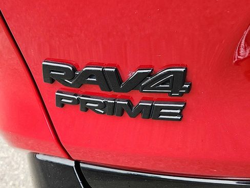 Certified 2022 Toyota RAV4 XSE AWD/4WD image 32