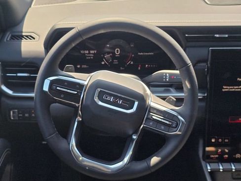 New 2026 GMC Terrain Elevation w/ Technology Package II FWD image 13