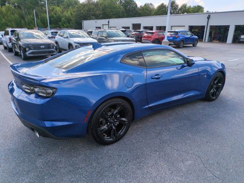 Used 2022 Chevrolet Camaro LT w/ RS Package RWD image 7