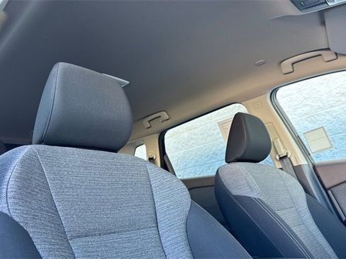 Used 2023 Nissan Rogue SV image 19