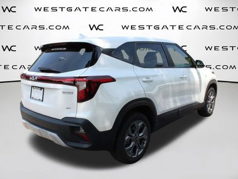 Certified 2024 Kia Seltos LX AWD/4WD image 38