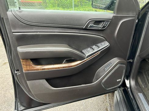 Used 2016 Chevrolet Suburban LT AWD/4WD image 13