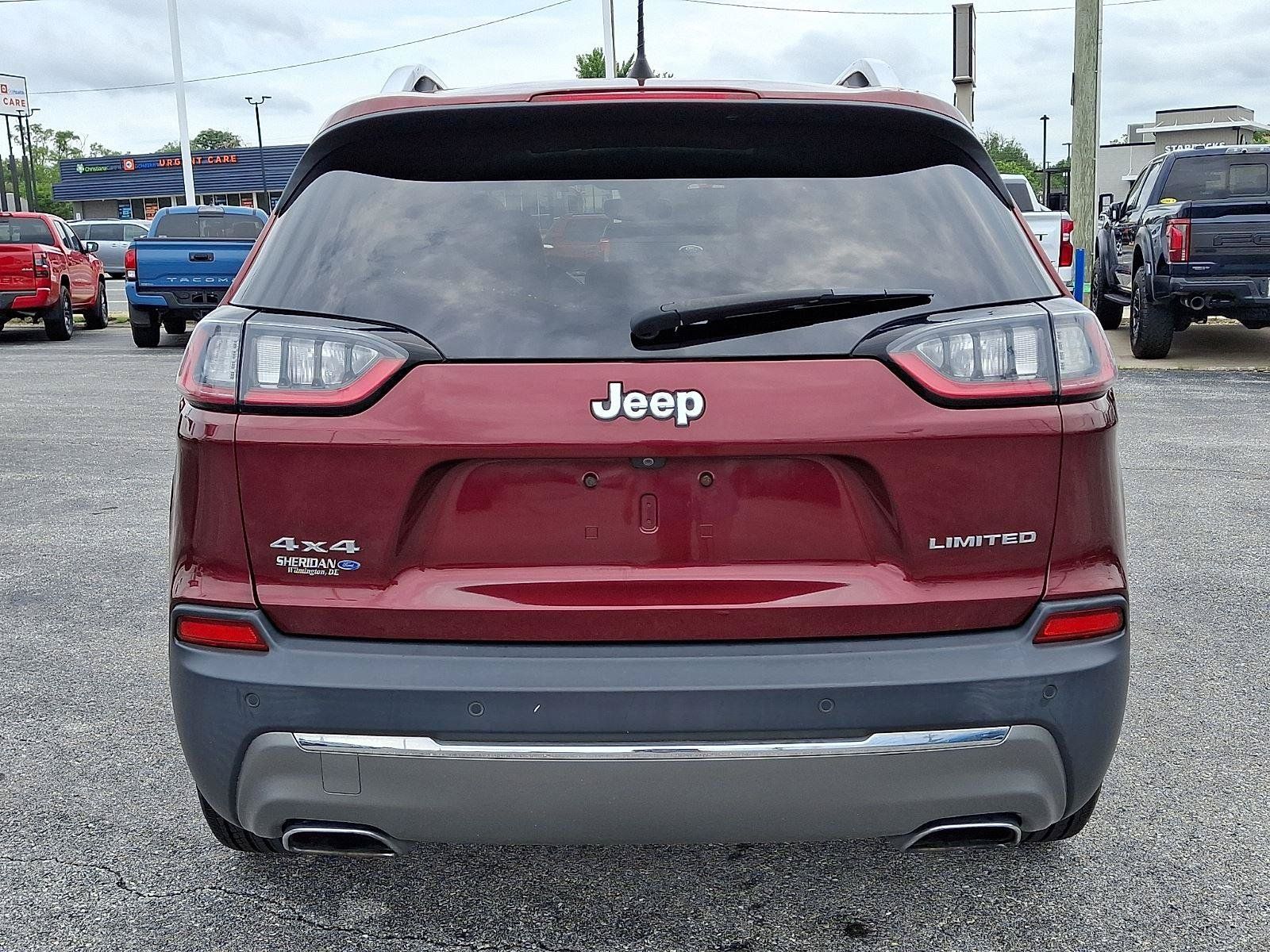 Used 2019 Jeep Cherokee Limited AWD/4WD image 6