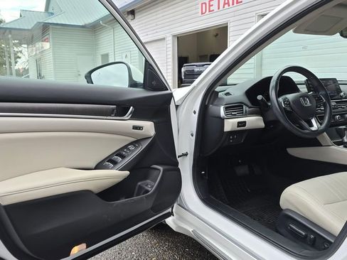 Used 2021 Honda Accord EX-L image 19