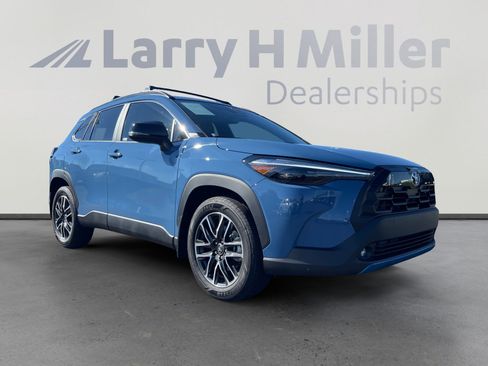 Certified 2026 Toyota Corolla Cross XLE image 7