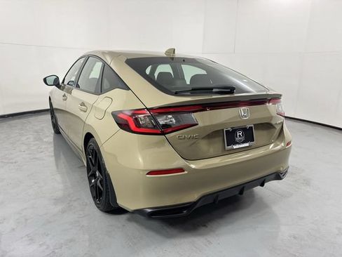 Used 2025 Honda Civic Sport image 33