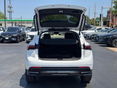 Used 2024 Buick Envision Sport Touring AWD/4WD image 5