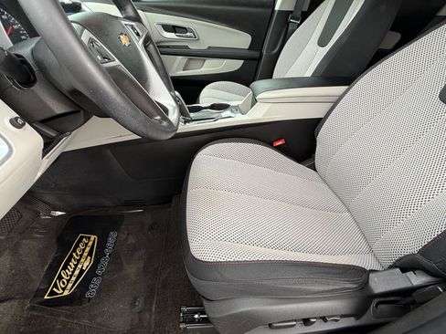 Used 2011 Chevrolet Equinox LT w/ Driver Convenience Package image 13
