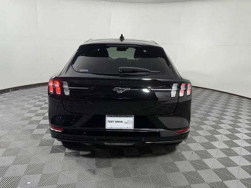 Used 2021 Ford Mustang Mach-E Premium image 6