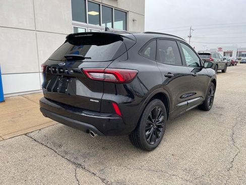 Used 2025 Ford Escape ST-Line Elite image 5