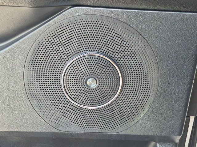 Used 2019 Ford Expedition Limited w/ Equipment Group 302A RWD image 20