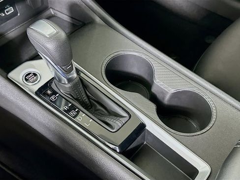 Used 2024 Nissan Altima 2.5 S image 18