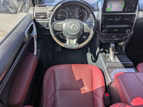 Used 2023 Lexus GX 460 Premium w/ Premium Plus Package AWD/4WD image 16