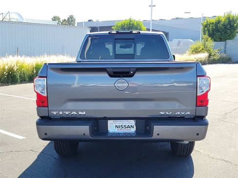 Certified 2024 Nissan Titan SV image 29