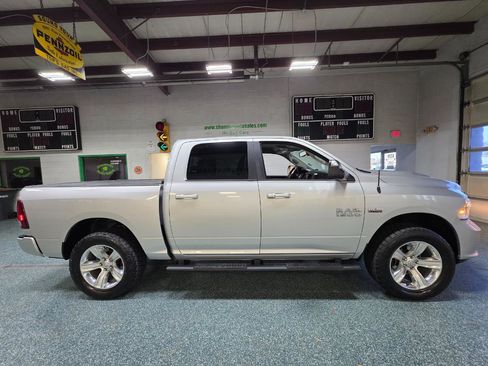 Used 2014 RAM 1500 Sport image 5