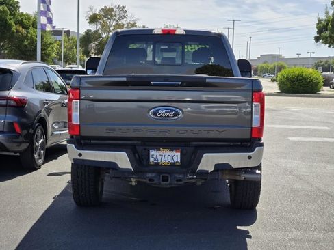 Certified 2017 Ford F350 Lariat w/ Lariat Value Package AWD/4WD image 4