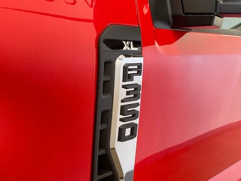 New 2026 Ford F350 XL w/ FX4 Off-Road Package AWD/4WD image 15