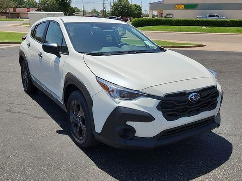 Used 2024 Subaru Crosstrek 2.0i image 6