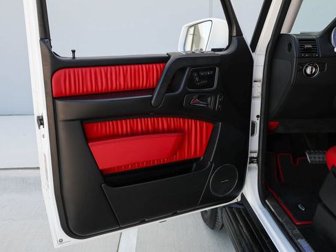 Used 2018 Mercedes-Benz G 550 image 13