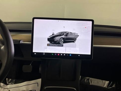 Used 2023 Tesla Model 3 Standard Range RWD image 22
