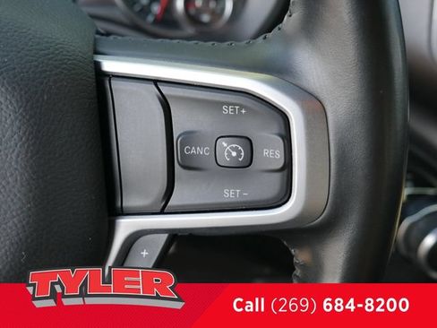 Certified 2022 RAM 1500 Big Horn AWD/4WD image 25