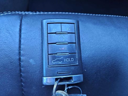 Used 2012 Cadillac SRX Luxury w/ LPO, U-Rail D-Rings Package image 31