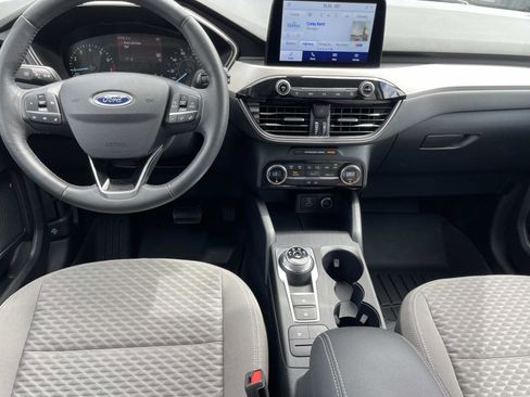 Used 2021 Ford Escape SE w/ Convenience Package FWD image 15