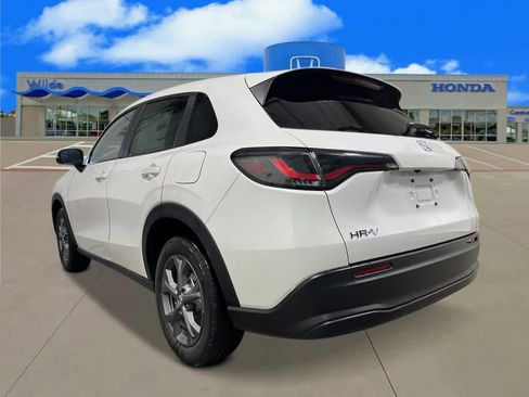 New 2026 Honda HR-V LX image 3