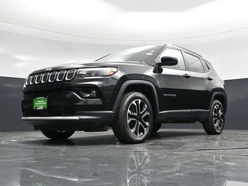 Certified 2022 Jeep Compass Limited image 56